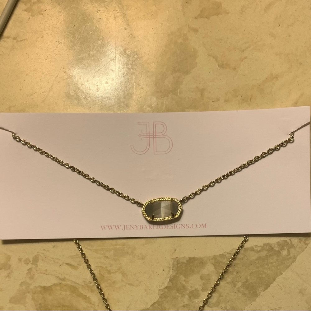 Gold Kendra Scott Pendant